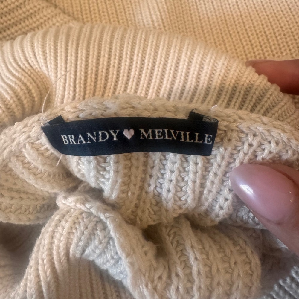 Brandy Melville Beige Brianna Turtleneck Sweater Cozy Shaker Stitch | One Size - Picture 7 of 7